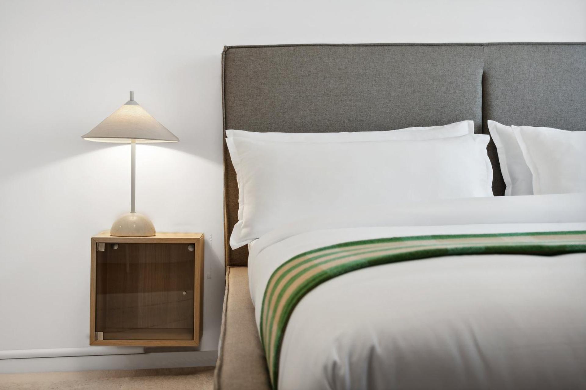 Beautiful 1-bedroom With Kitchen, King Bed And Free Wifi In